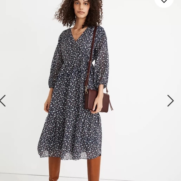 Madewell Dresses & Skirts - Madewell tie waist midi dress in Harvest Vine NWT